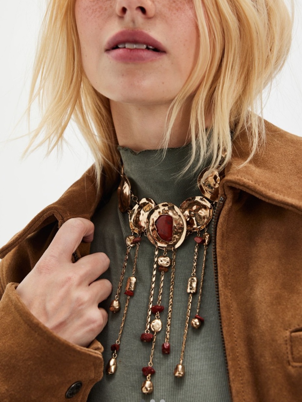 Free People Gold-Tone Statement Necklace with Red Accents Speak Up Layer NWT - Picture 4 of 9